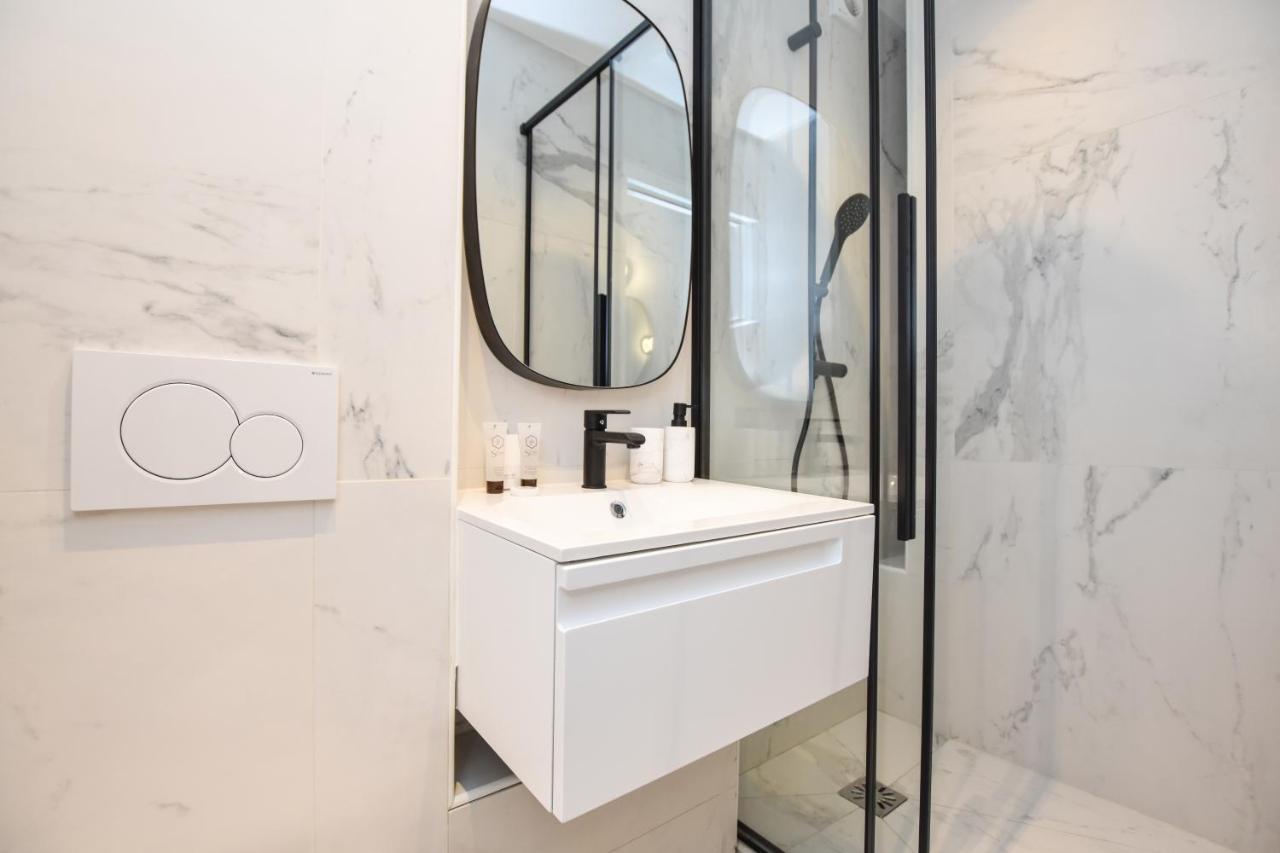 Cmg Michel Bizot / Trousseau Apartment Paris Exterior foto